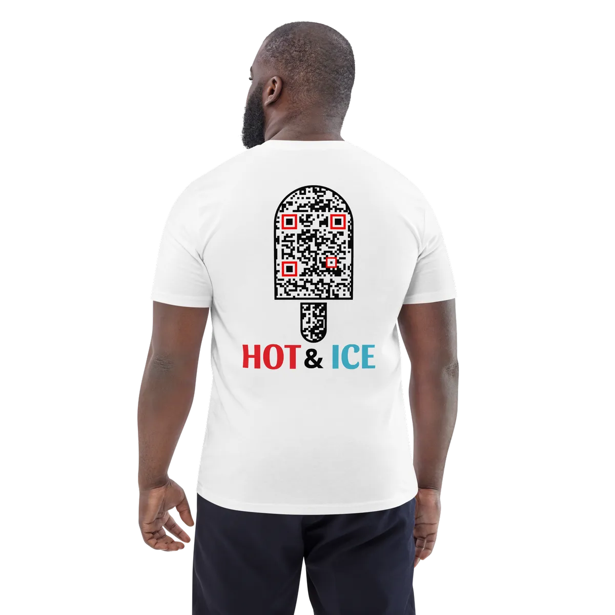 T-shirt QR Code personnalisé Le Bâtonnet – porté avec texte Hot & Ice